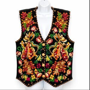 Vintage BellePointe Embroidered Sweater Vest L Black Floral Cottagecore Boho